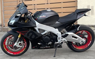 Aprilia RSV4 2019