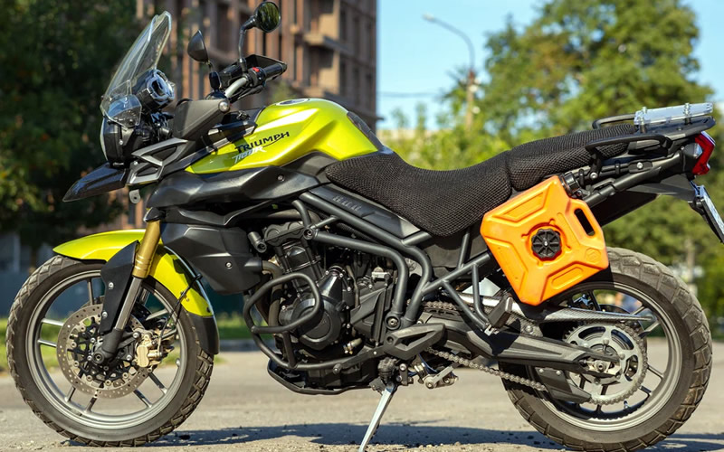 Tiger 800, 2011 год, вид слева