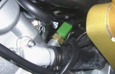 connector: on the sensor